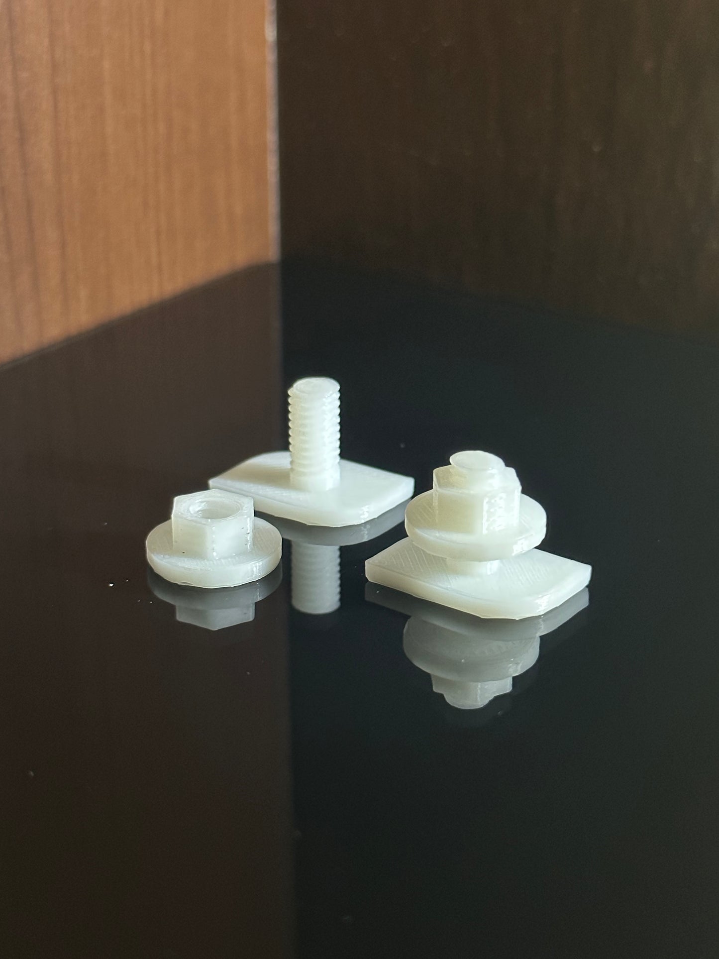 Audi B3/B4 fender lower trim clips