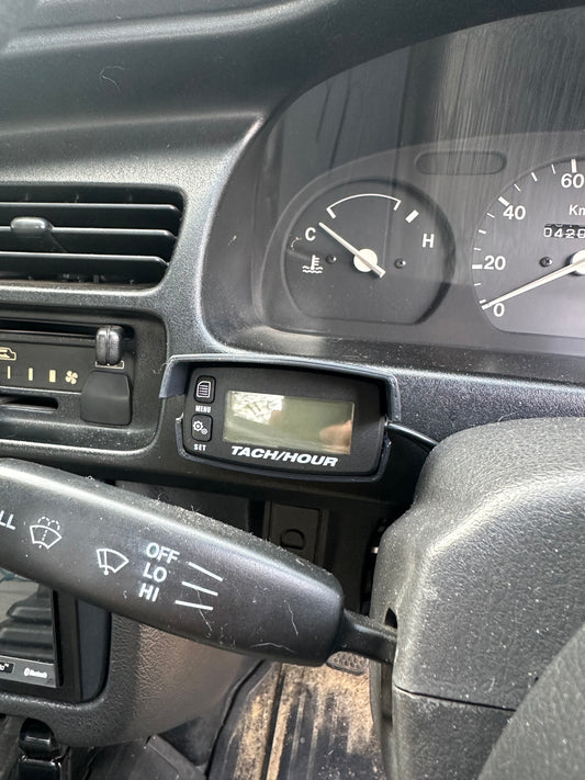 Suzuki Carry Tachometer Mount